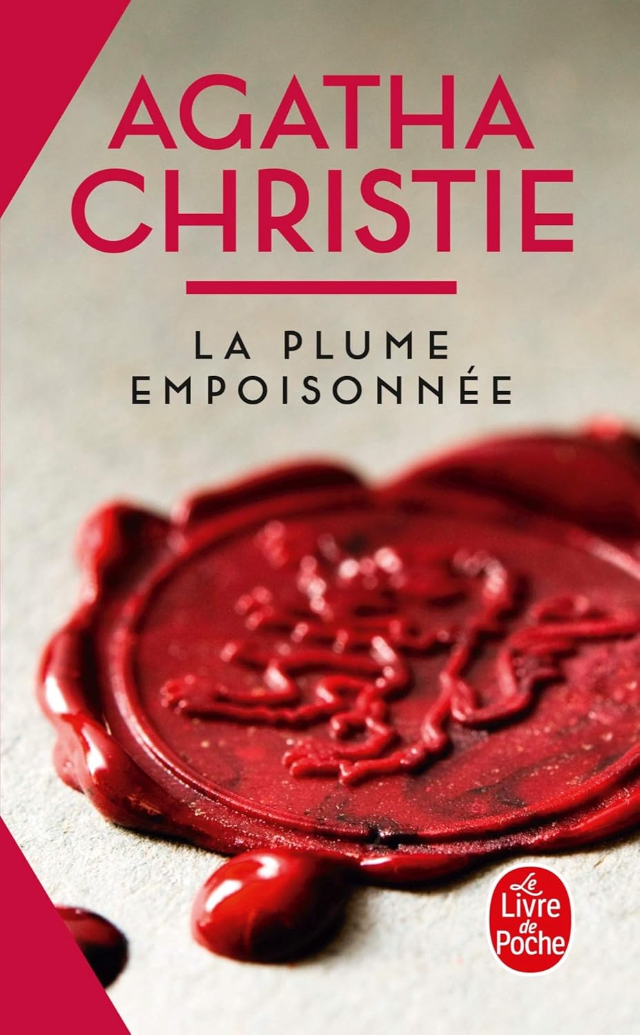 Couverture du livre La Plume Empoisonnée, d'Agatha Christie